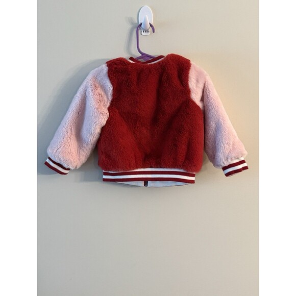 cat and jack 2 toned j faux fur bomper‎ jacket size 2T - Picture 3 of 7